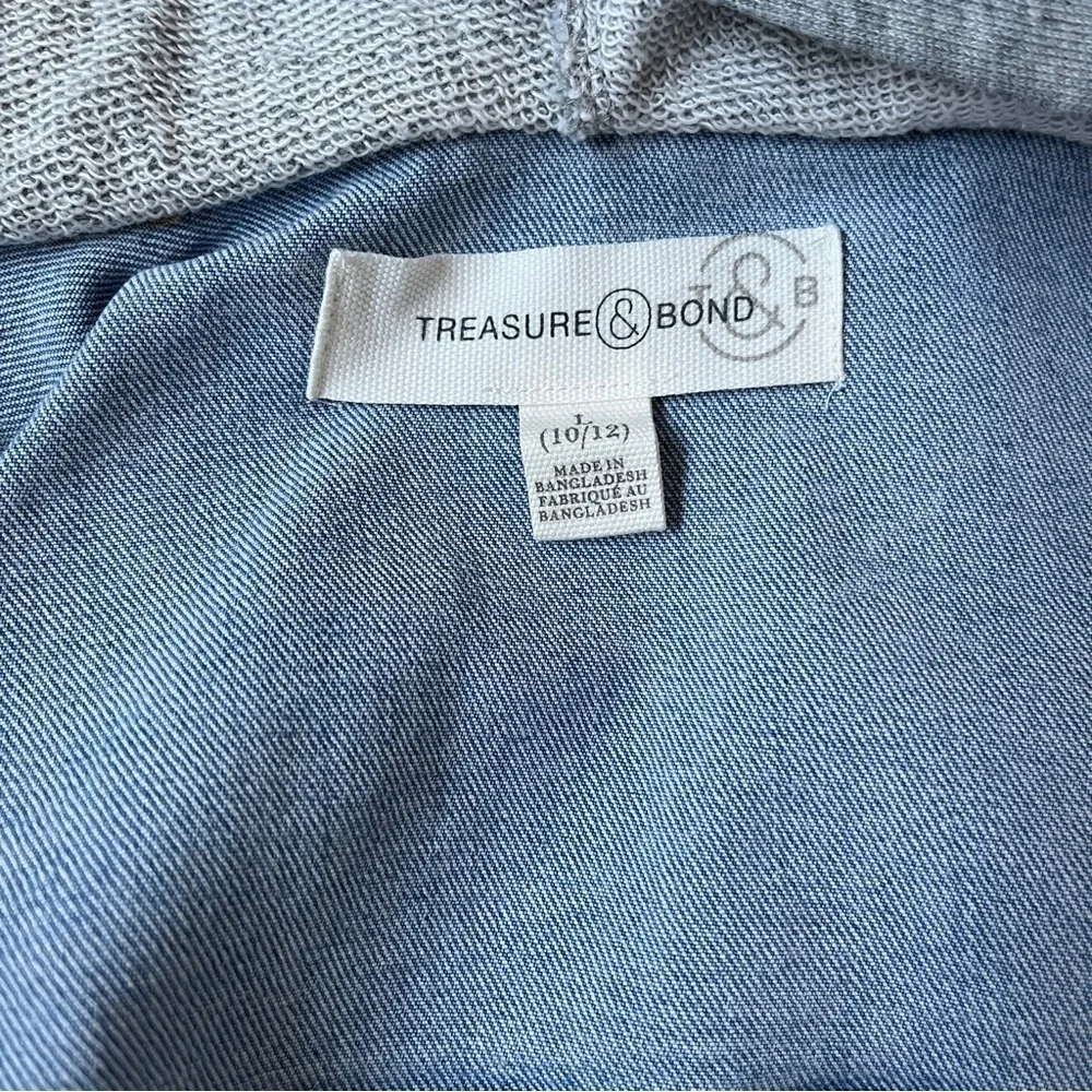 Treasure & Bond light blue Hoodie Jean Jacket Girls Sz L   (10-12) *O5